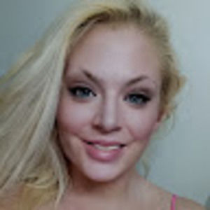 Meet your Posher, Lacey